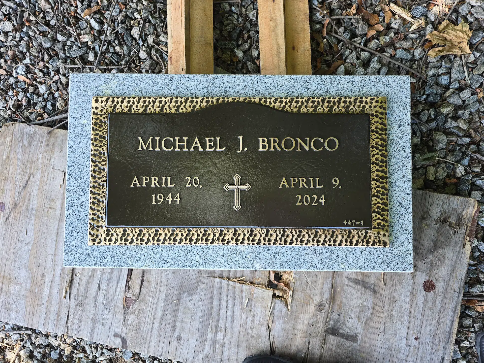 Bronze Tribute Plaque hand-carved by Tribute Plaque Shop in NJ — image 3